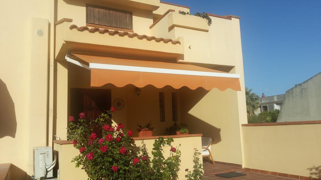 Domomea Hotel Quartu SantʼElena Екстериор снимка