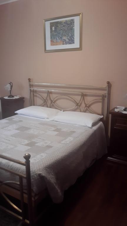 Domomea Hotel Quartu SantʼElena Екстериор снимка