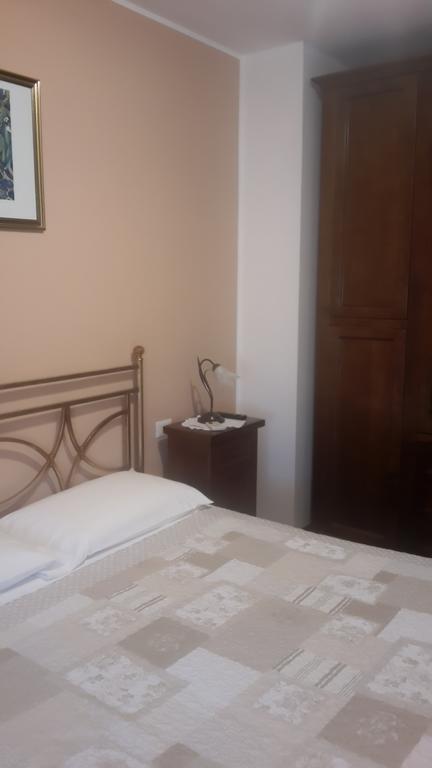 Domomea Hotel Quartu SantʼElena Екстериор снимка