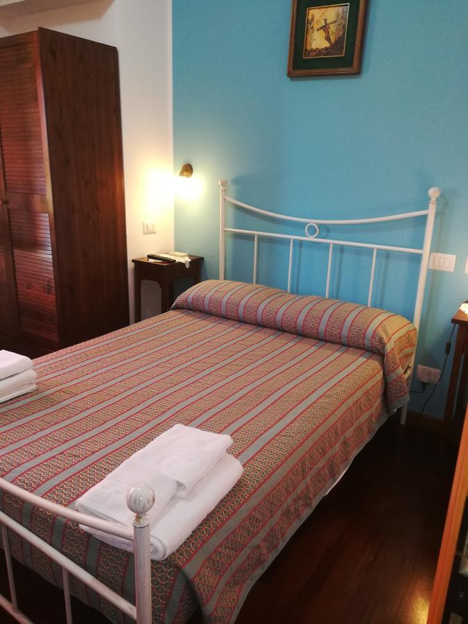Domomea Hotel Quartu SantʼElena Екстериор снимка