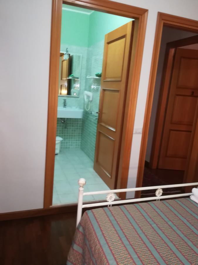 Domomea Hotel Quartu SantʼElena Екстериор снимка